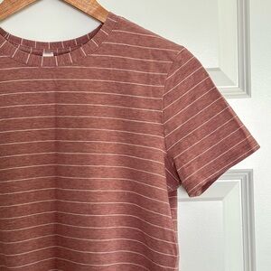 Lululemon Love Curved-Hem Crewneck T-shirt. Size 4 rose color with white stripes